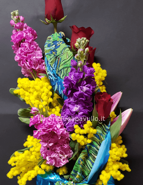 flowers box con fiori e mimosa