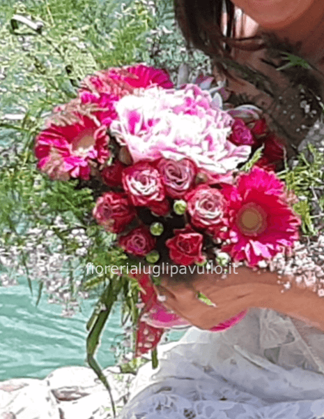 bouquet peonie e gerbere e rose